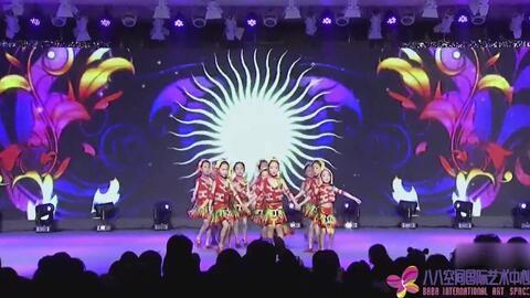 童年舞蹈视频大人版,重温经典舞蹈的成人演绎